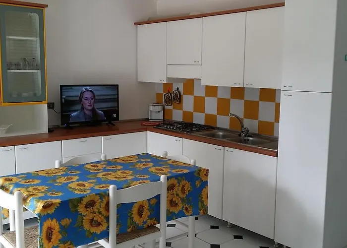 Sole E Luna Porto Azzurro